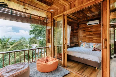 Jade Mountain Villa Hotel a Bai Thom
