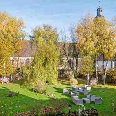 Logis Auberge de l'Abbaye Hotel Exterior
