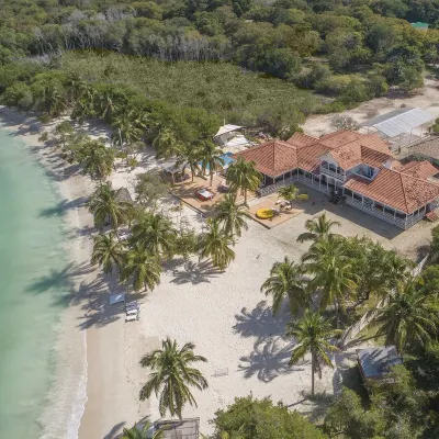 Agu Azul Beach Resort Hotel Boutique Hotels in Baru