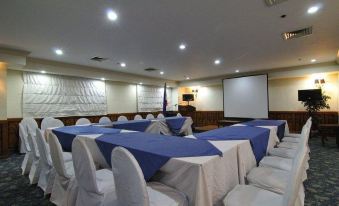 Tiara Oriental Hotel Makati powered by Cocotel