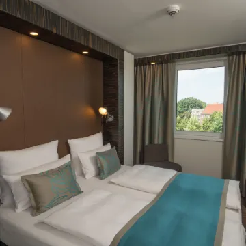 Motel One Hamburg Airport Hotels near Niendorf