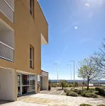 Apparthotel Séjours & Affaires Manosque - Parkplatz
