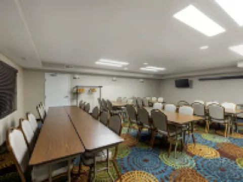 SureStay Plus Hotel by Best Western Watertown Hotels in Codington County