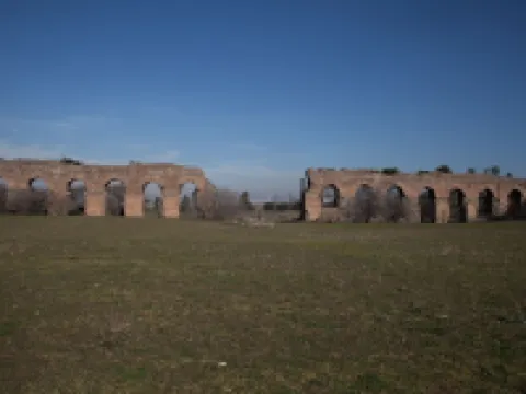 東羅馬歡朋酒店 鄰近Sanctuary of Our Lady of Fatima的酒店