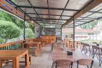 Urbanview Maribaya Lembang Bandung Hotell i Kayuambon