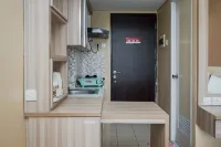 Modern and Relax Studio Room at Serpong Greenview Apartment by Travelio