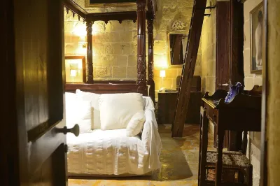 The Burrow Guest House فنادق في Santa Lucija