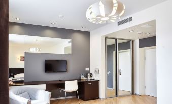 Megapolis Hotel