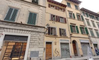 Mamo Florence Victor Apartment - 0225o12000ab8279t21A5 R 339 206 R5 D