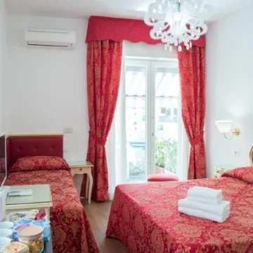 Atika & Atif - Ca' Rebeka Venice