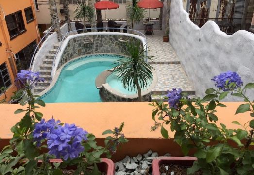 1775 아드리아티코 스위트의 모던한 객실