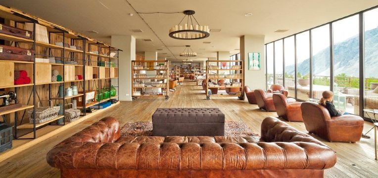 룸스 호텔 카즈베기