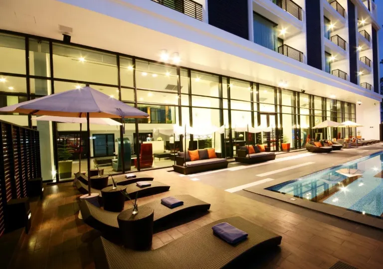 Tsix5 Hotel