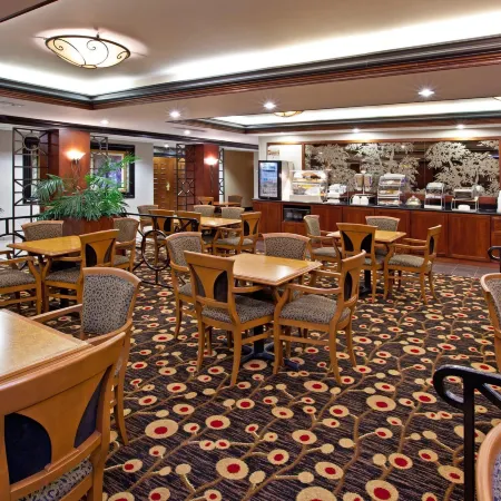 Holiday Inn Express & Suites INDIANAPOLIS SOUTH – GREENWOOD by IHG Отели в г. Джонсон