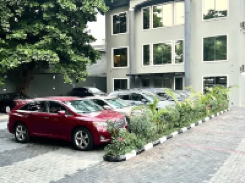 De Rigg Place Victoria Island Hotels near Landmark Serviced Office