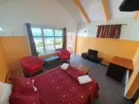 Le Uaina Beach Resort Hotel a Matatufu