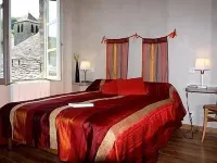 Logis Hôtel Restaurant l'Auberge du Chateau Отели в г. Мюре-ле-Шато