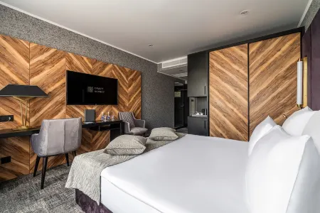 Kravt Nevsky Hotel and Spa