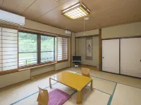 Suzaka Onsen Kojoso Hotels in Suzaka