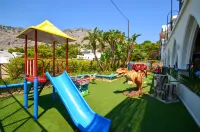Pefkos Beach Studios & Apartments - parking