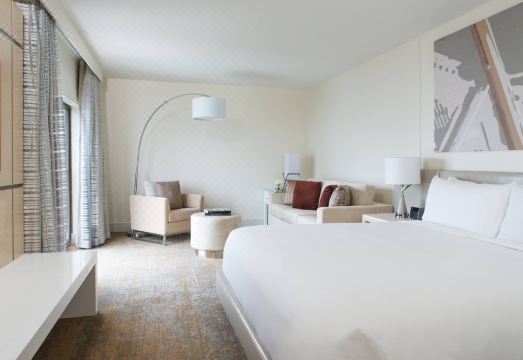 2. 시카고 메리어트..