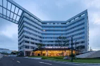 Atour Hotel Ningbo Zhenhai Xincheng Hotell i Zhenhai