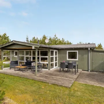 "Asmir" - 1.1km from the Sea