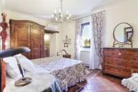 Villa Tramonto Hôtels à proximité de la Toscana Principe Railway Station