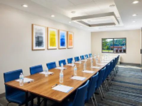 Holiday Inn Express & Suites WHEELING by IHG Hotels in Ohio County