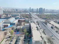h Hotel (Taiyuan Yingze Street University of Technology)