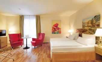3. Hotel am..