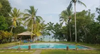 Blue Fish Hotel Hotels in Panimbang