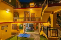 Nomads Hostel Hotels in Manikaran