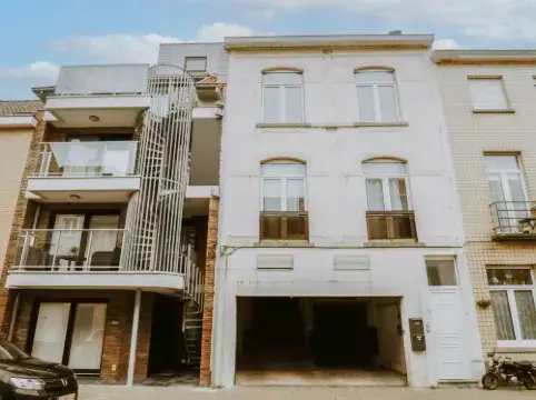 Studio Oasi with Parking