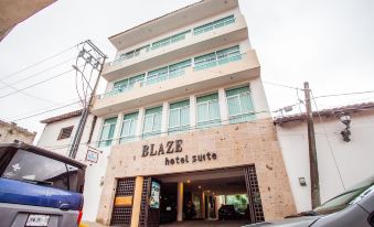 Blaze Hotel & Suites Puerto Vallarta