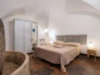 Mulino Rossi (Ptb170) Hotels in Pietrabruna