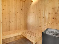 "Ejvind" - 100m from the Sea