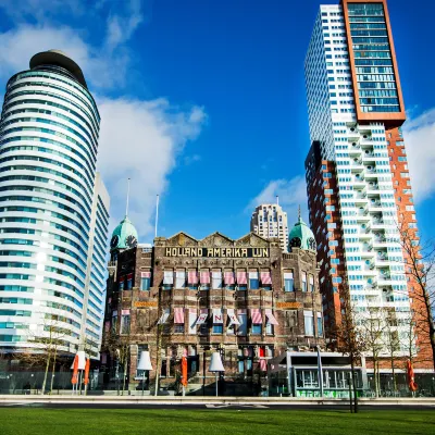 Hotel New York by WestCord Отели рядом с достопримечательностью «Шарлос»