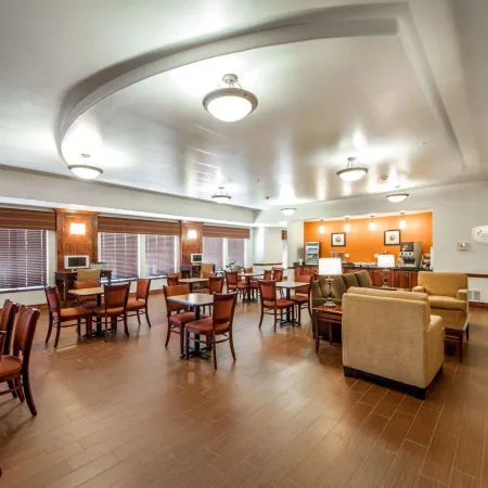 Garner Hotel Lawton - Fort Sill Area