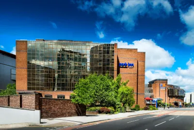 Park Inn by Radisson Cardiff City Centre Các khách sạn ở Cardiff