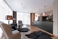 Tryp by Wyndham Bremen Airport Hotel a Stuhr
