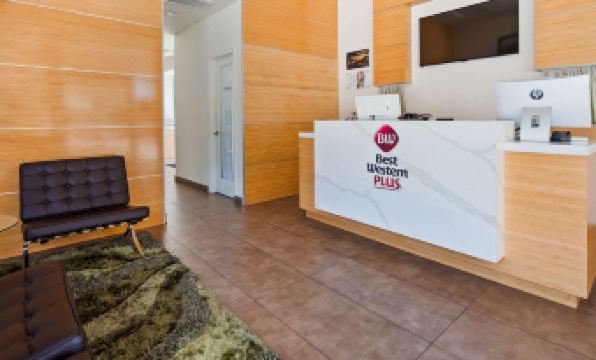 Best Western Plus Glendale