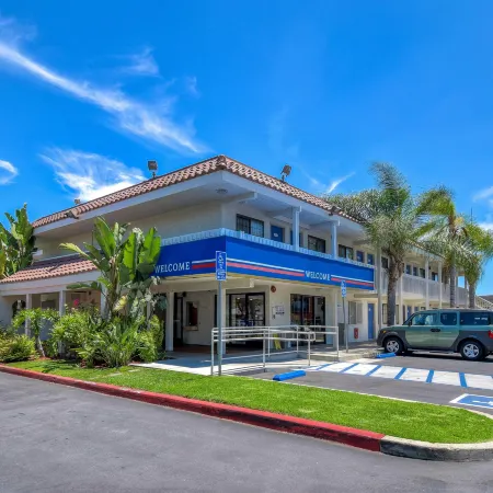 Motel 6 Pomona, CA - Los Angeles