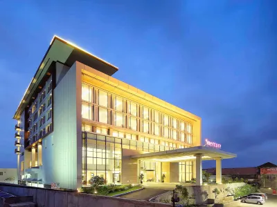 Mercure Padang Hotels near Pantai Air Manis