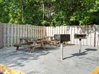 Knights Inn Sterling Heights Hotels in Macomb County