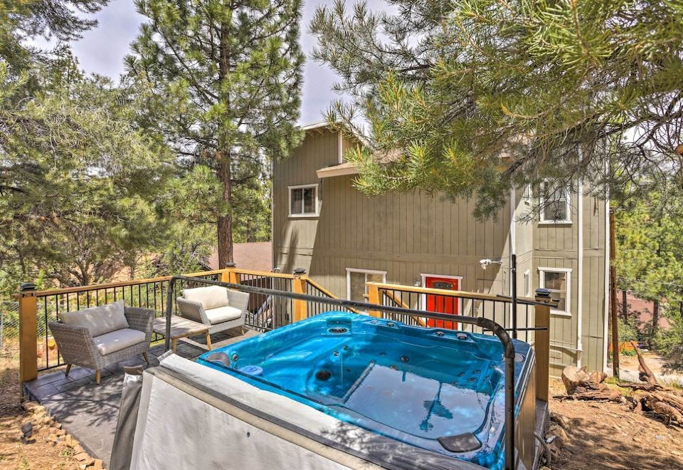 Cham Oasis Nha Trang - Resort CondotelOver view