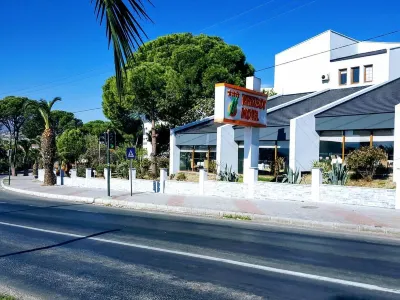 Berksoy Hotel Hotels near nazım hikmet parkı