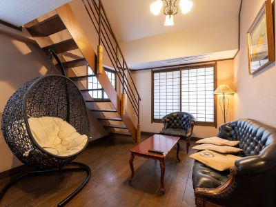 Regular, Japanese-Western Mixed Taniya Photo
