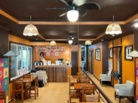 โบราไกย์ บรีซรีสอร์ท โรงแรมในโบราเคย์ ไอส์แลนด์