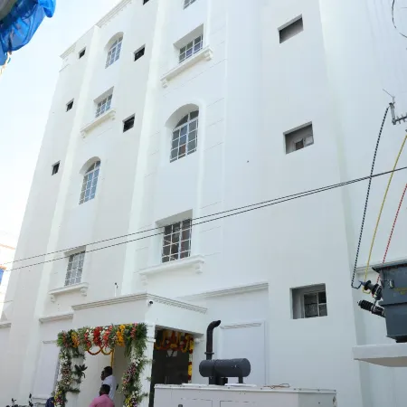 Raja Mahal